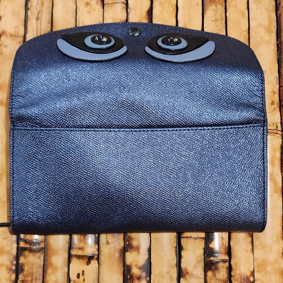 Rare Coach Wallet - Picture 3 of 5